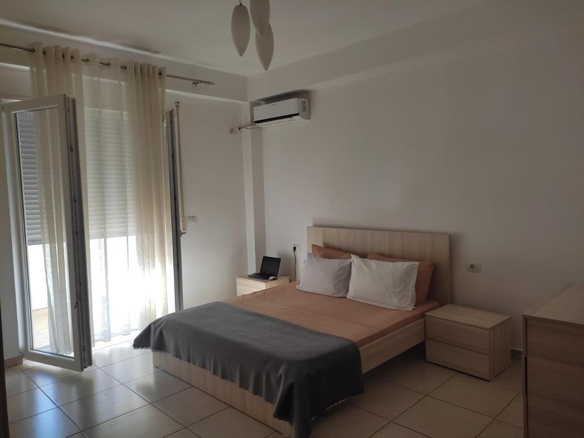 Comfy City Center Apartment Shkodra Exterior foto